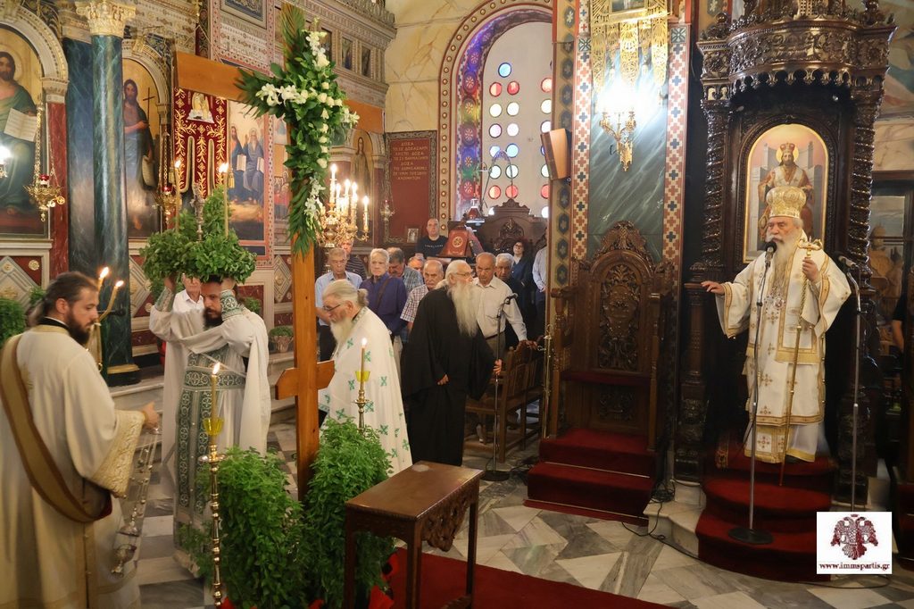 Σπάρτης Ευστάθιος: «Ο Τίμιος Σταυρός μάς θωρακίζει πνευματικά» - μια φωτογραφία 1