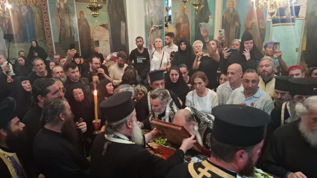 Η κηδεία του Γέροντος Χρυσοστόμου στη Μονή Αγίου Γερασίμου της Ιεριχώ - μια φωτογραφία 15