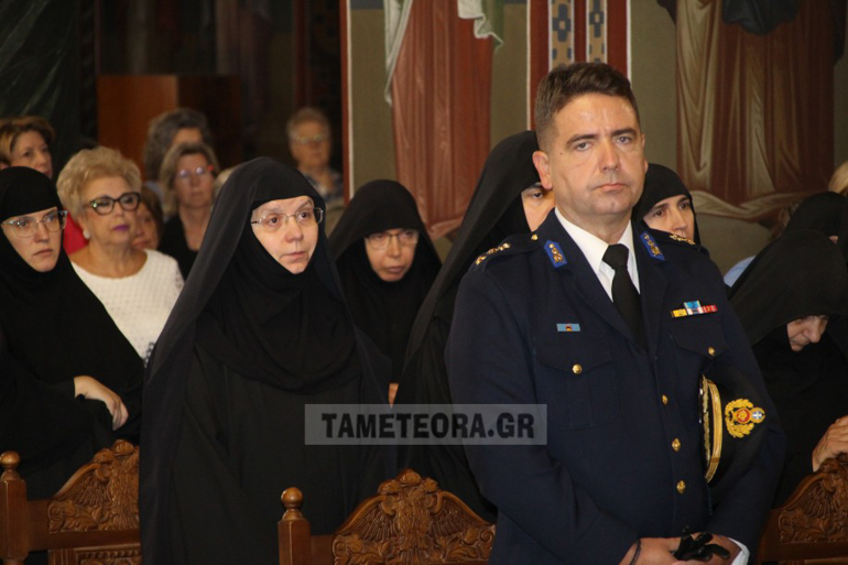 Η Καλαμπάκα τίμησε τον Πολιούχο Άγιο Βησσαρίωνα με πολυαρχιερατικό συλλείτουργο - μια φωτογραφία 6