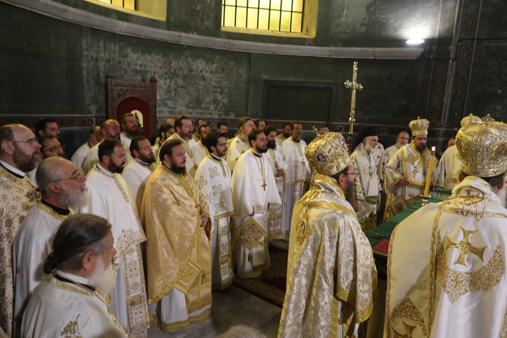 Πολυαρχιερατικό συλλείτουργο για τα ονομαστήρια του Μητροπολίτη Θεσσαλονίκης - μια φωτογραφία 10