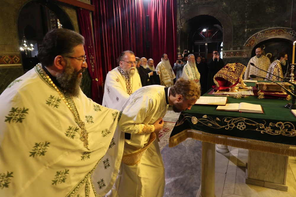 Πολυαρχιερατικό συλλείτουργο για τα ονομαστήρια του Μητροπολίτη Θεσσαλονίκης - μια φωτογραφία 14