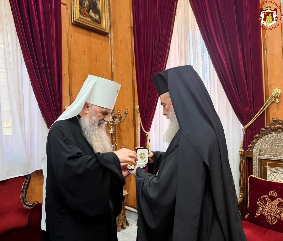Ο Πατριάρχης Ιεροσολύμων δέχθηκε τον Δήμαρχο Λευκωσίας - μια φωτογραφία 6