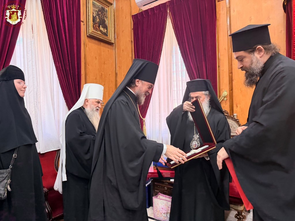 Ο Πατριάρχης Ιεροσολύμων δέχθηκε τον Δήμαρχο Λευκωσίας - μια φωτογραφία 8