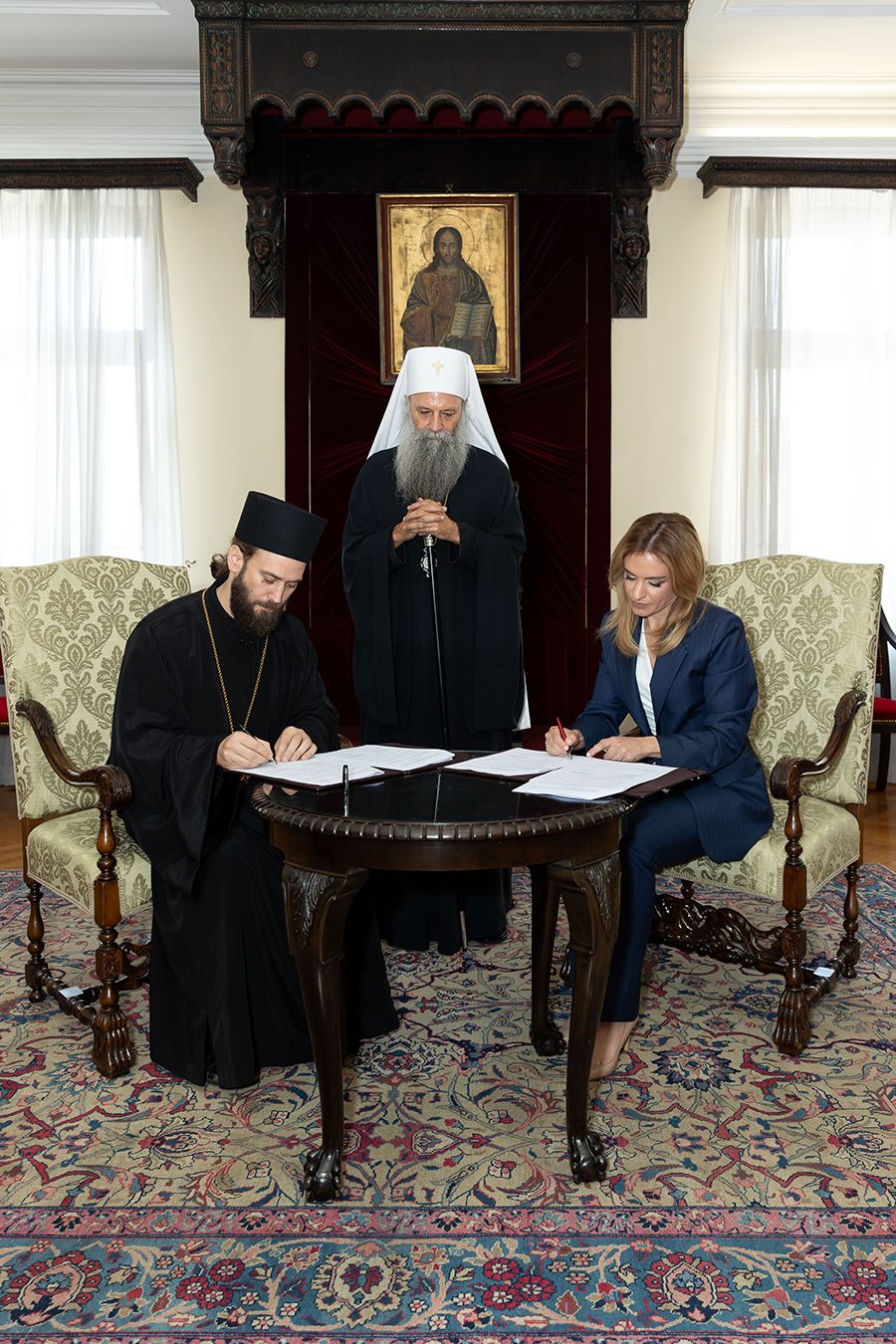 Σερβική Εκκλησία και κράτος υπέγραψαν συμφωνία για φιλανθρωπικό έργο - μια φωτογραφία 1