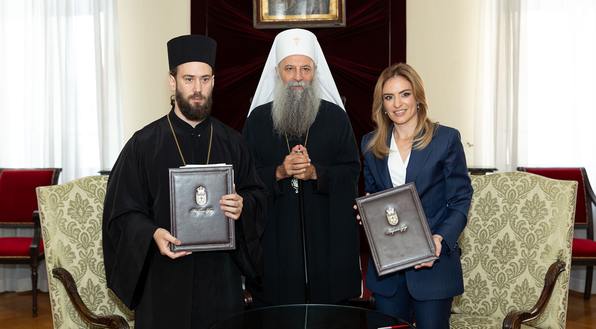 Σερβική Εκκλησία και κράτος υπέγραψαν συμφωνία για φιλανθρωπικό έργο - μια φωτογραφία 4