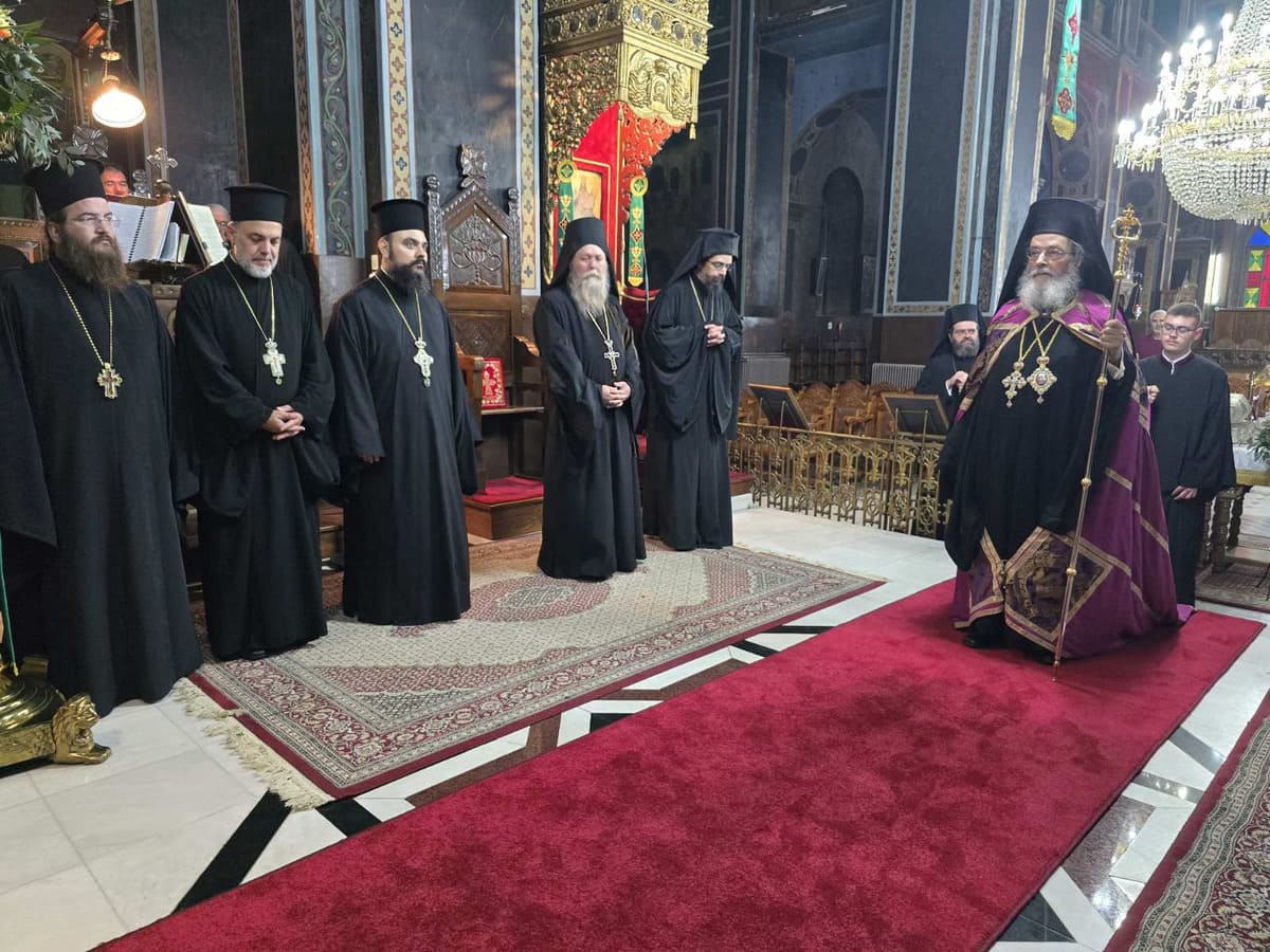 Κορυφώθηκε στην Καρδίτσα η εορτή των οκτώ Τοπικών Αγίων - μια φωτογραφία 3