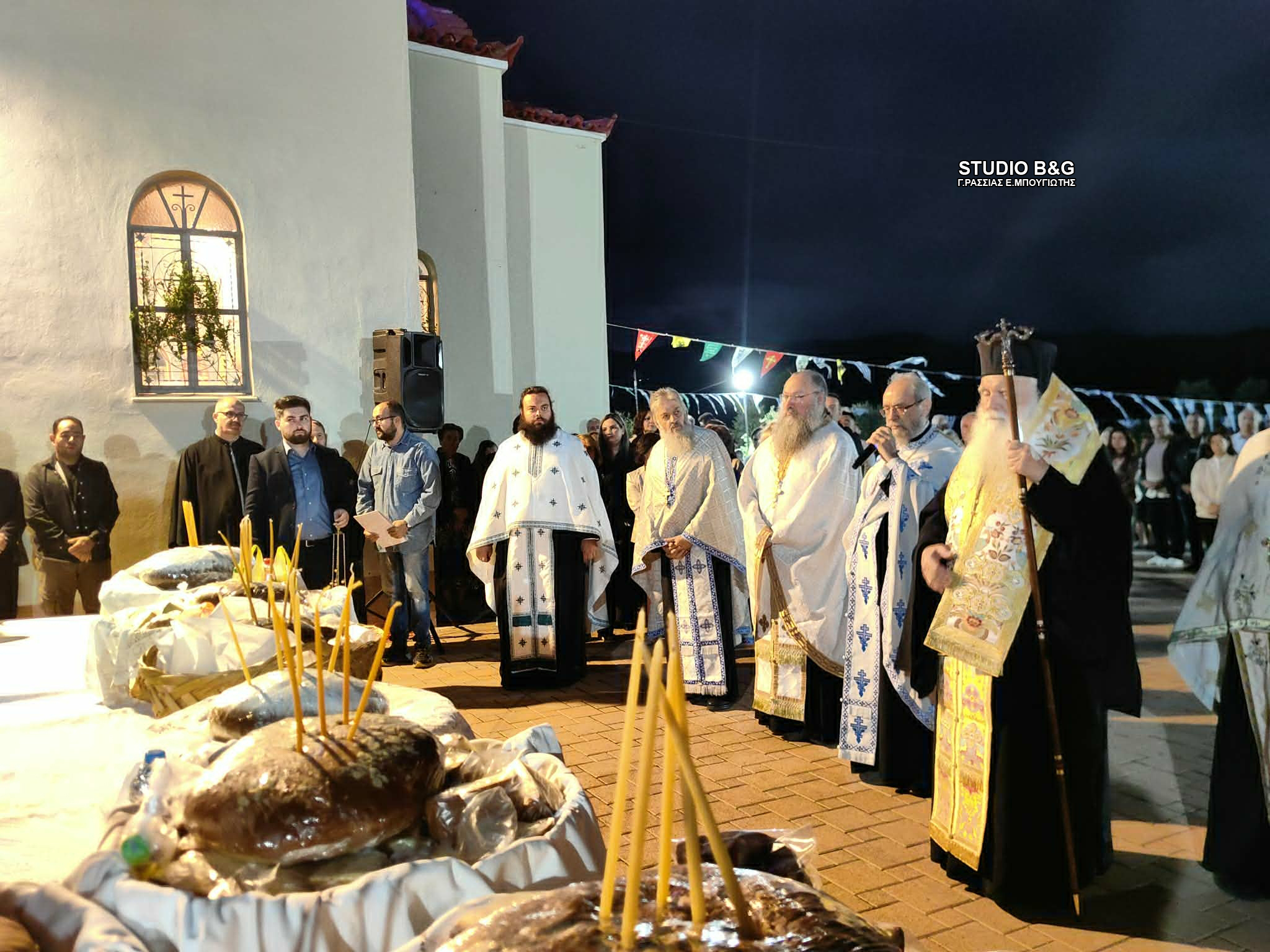 Πλήθος πιστών στον Πανηγυρικό Εσπερινό για την Παναγία Μυρτιδιώτισσα - μια φωτογραφία 7
