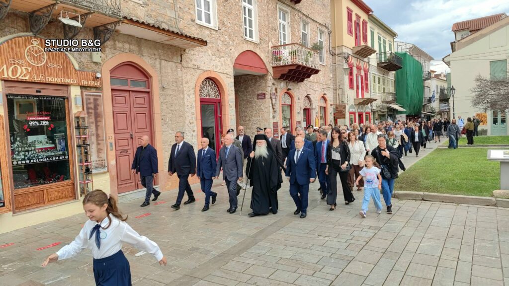 Μνημόσυνο για τον Ιωάννη Καποδίστρια τελέσθηκε στο Ναύπλιο - μια φωτογραφία 7
