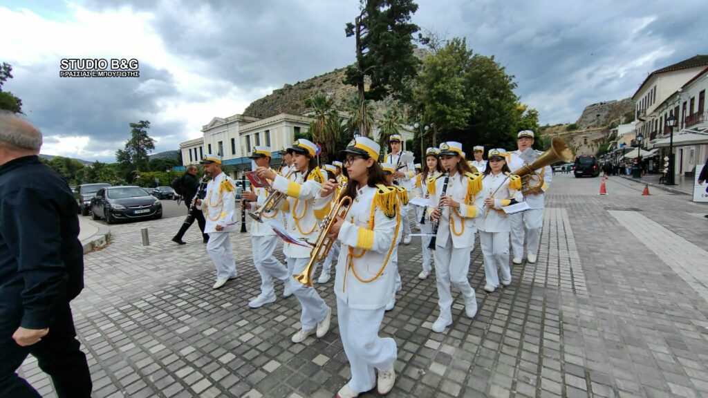 Μνημόσυνο για τον Ιωάννη Καποδίστρια τελέσθηκε στο Ναύπλιο - μια φωτογραφία 11