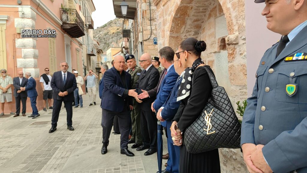 Μνημόσυνο για τον Ιωάννη Καποδίστρια τελέσθηκε στο Ναύπλιο - μια φωτογραφία 18