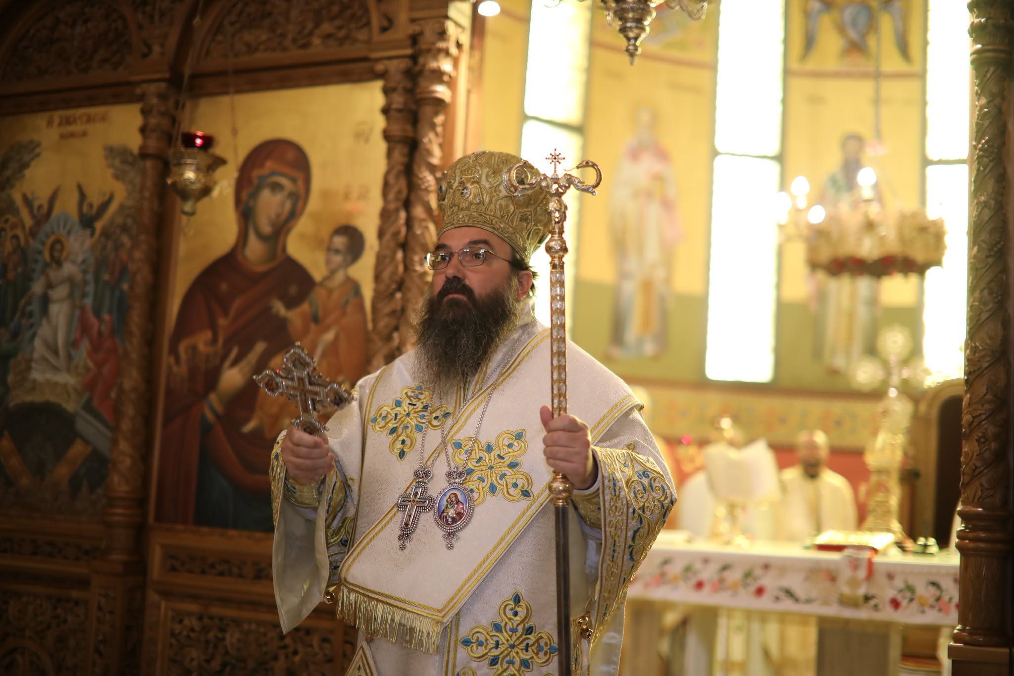 Ο Μητροπολίτη Κορυτσάς εόρτασε την επέτειο της ενθρόνισής του - μια φωτογραφία 2