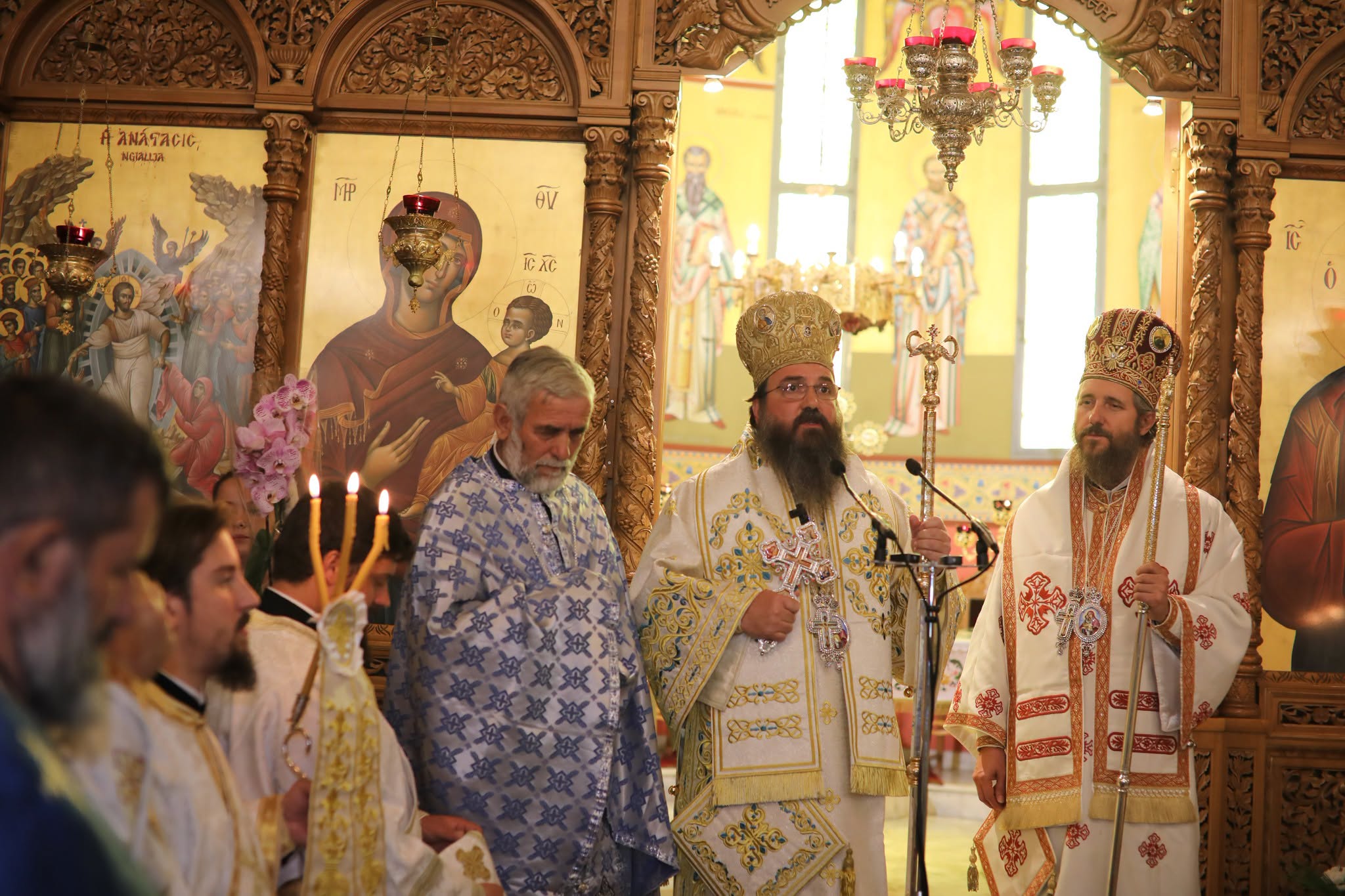 Ο Μητροπολίτη Κορυτσάς εόρτασε την επέτειο της ενθρόνισής του - μια φωτογραφία 6