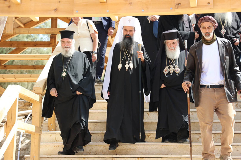 Ο Πατριάρχης Βουλγαρίας Δανιήλ προσευχήθηκε στον Ιορδάνη ποταμό - μια φωτογραφία 8
