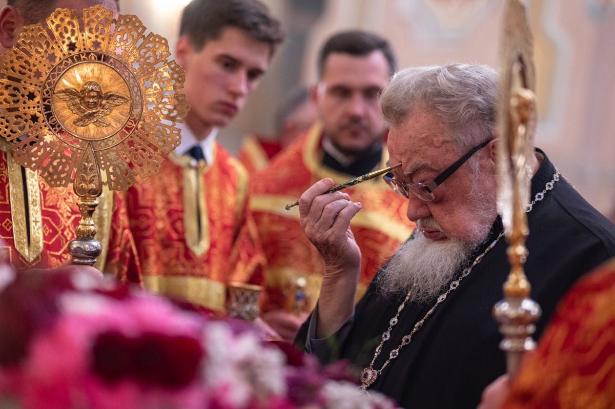 Με ολονύκτια αγρυπνία εορτάστηκε η Ύψωση του Σταυρού στη Βαρσοβία - μια φωτογραφία 11