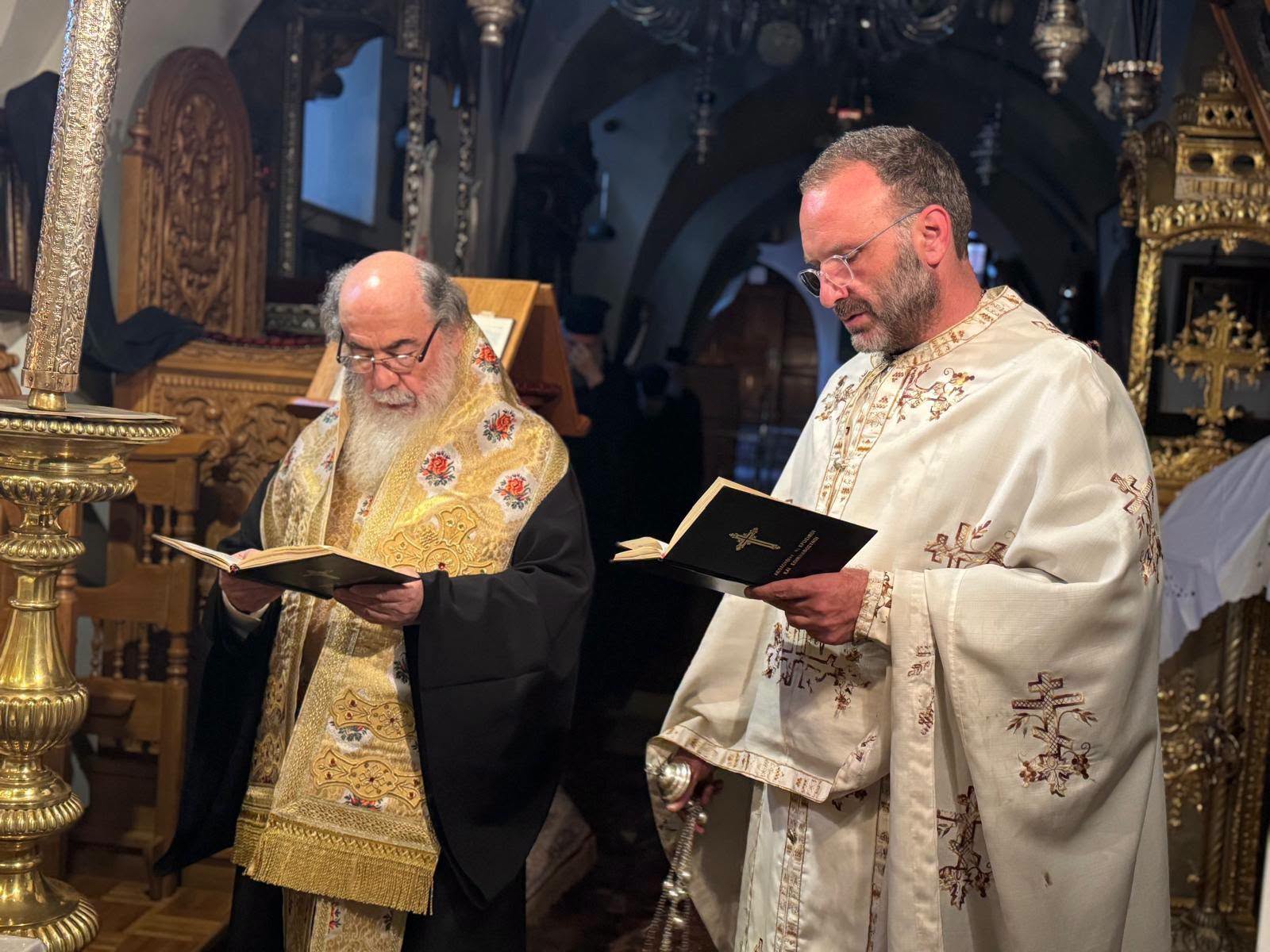 Τρισάγιο για τον Γέροντα Ιουστίνο τέλεσε ο Πατριάρχης Ιεροσολύμων - μια φωτογραφία 4