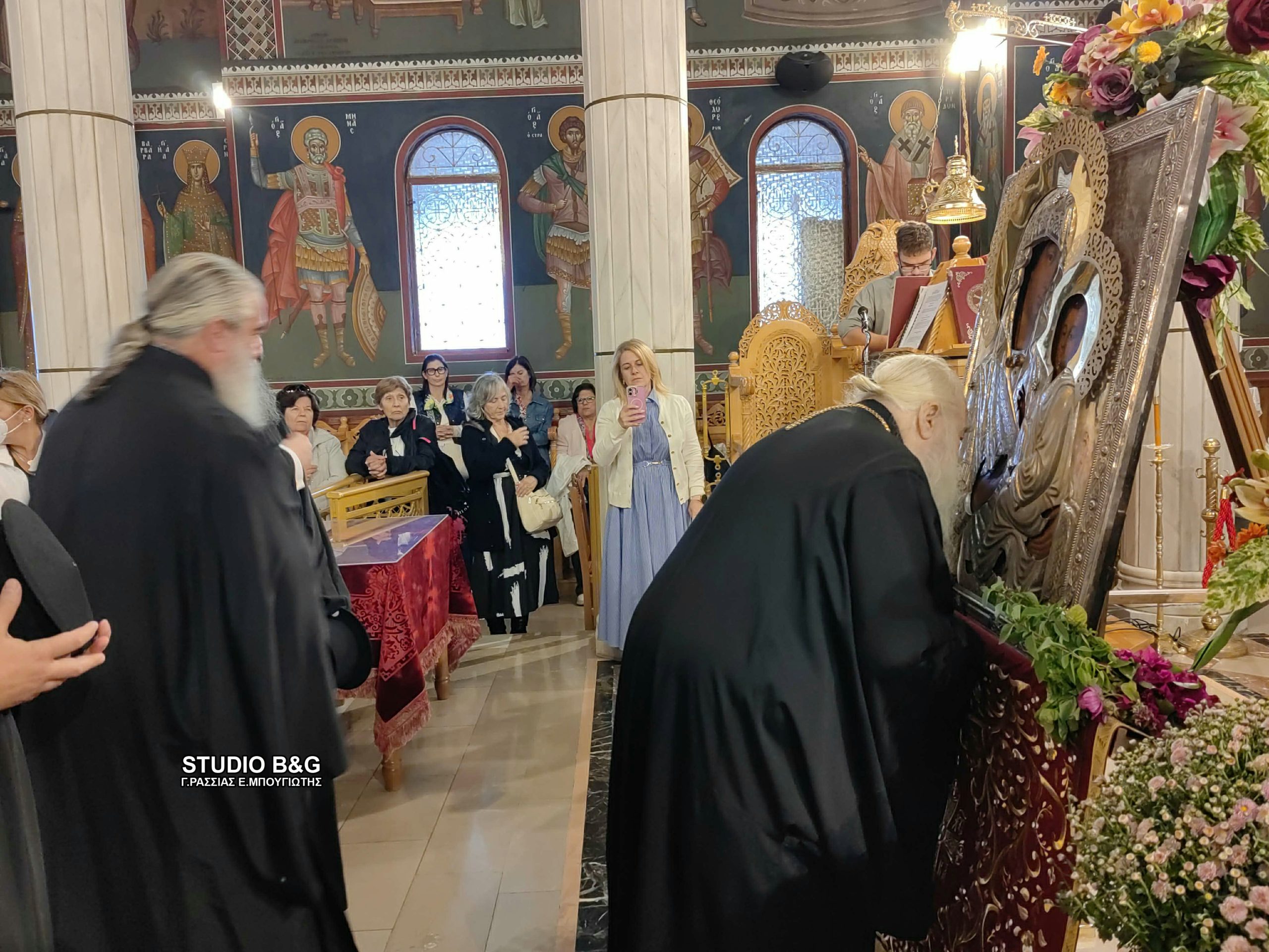 Ο πρώην Καλαβρύτων Αμβρόσιος προσκύνησε εικόνα της Παναγίας στο Ναύπλιο - μια φωτογραφία 11