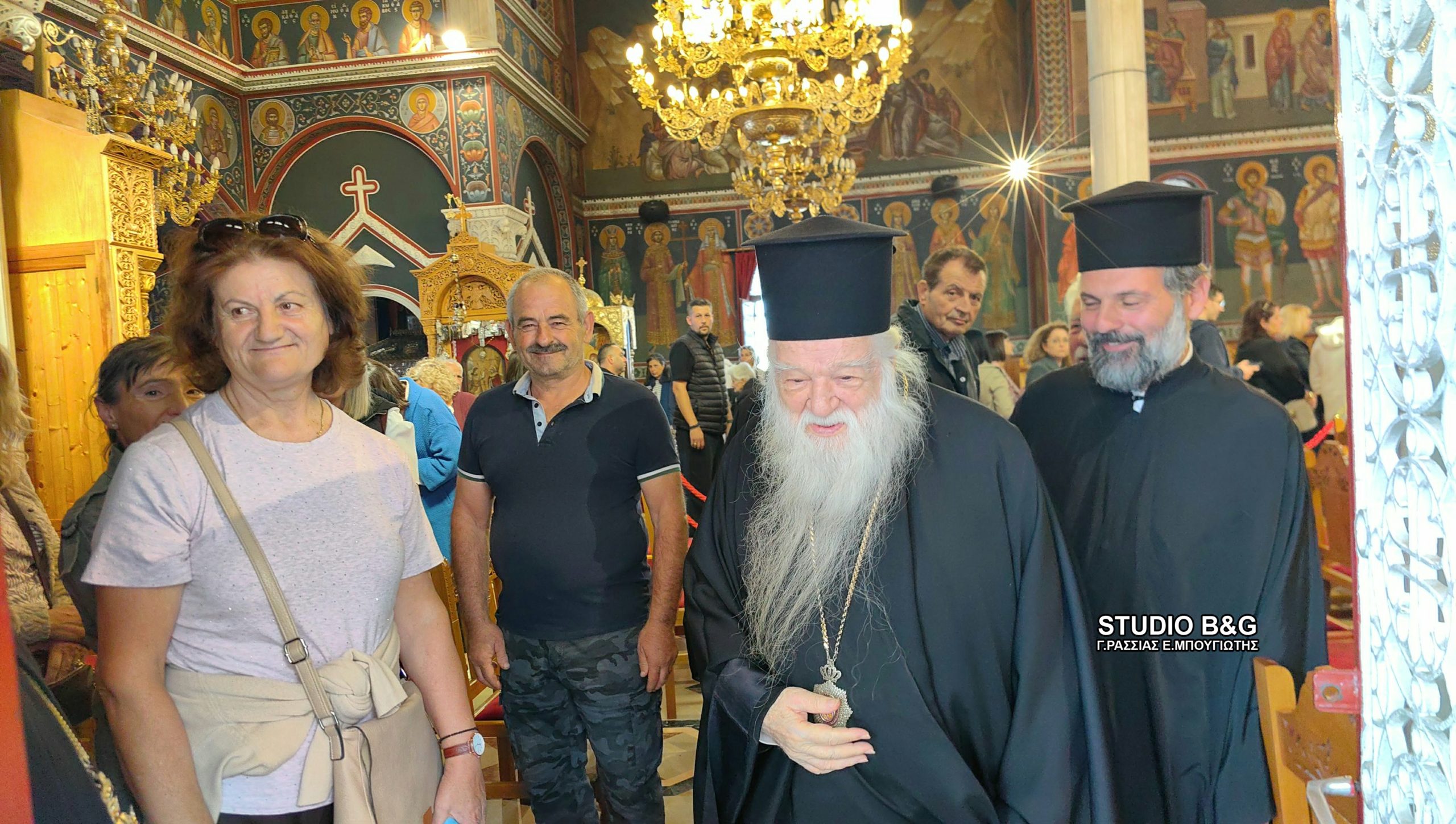 Ο πρώην Καλαβρύτων Αμβρόσιος προσκύνησε εικόνα της Παναγίας στο Ναύπλιο - μια φωτογραφία 12