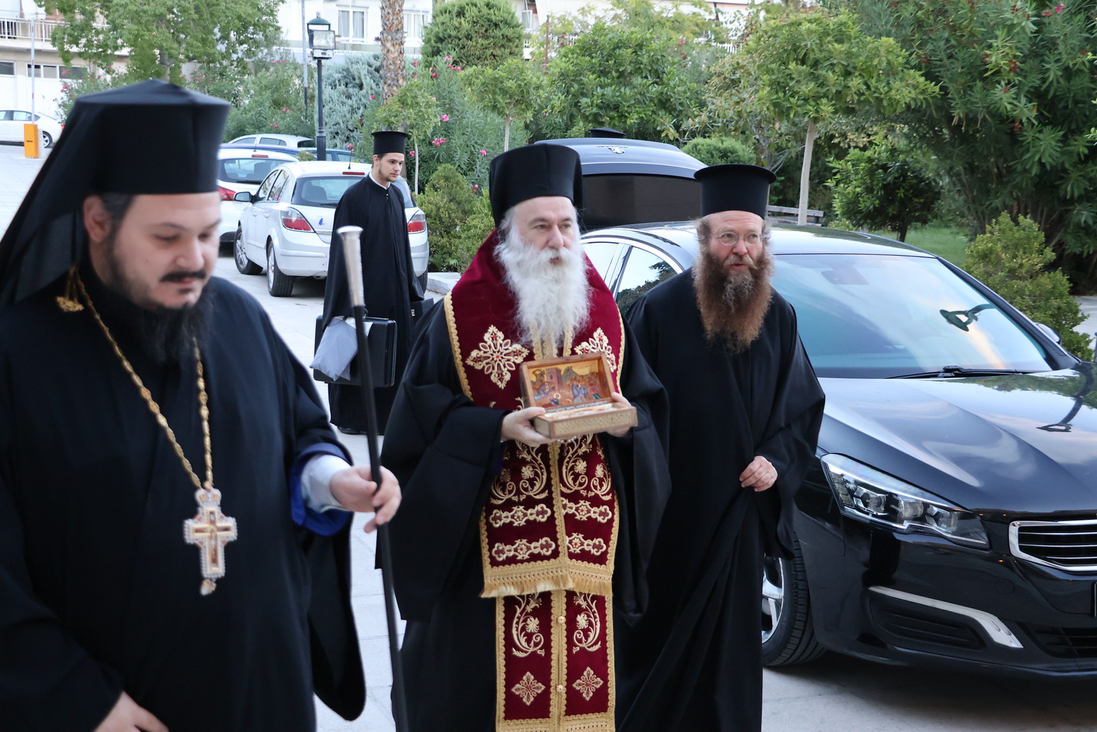 Με λαμπρότητα τίμησε η Κόρινθος τον προστάτη της Δικαιοσύνης Άγιο Διονύσιο - μια φωτογραφία 1