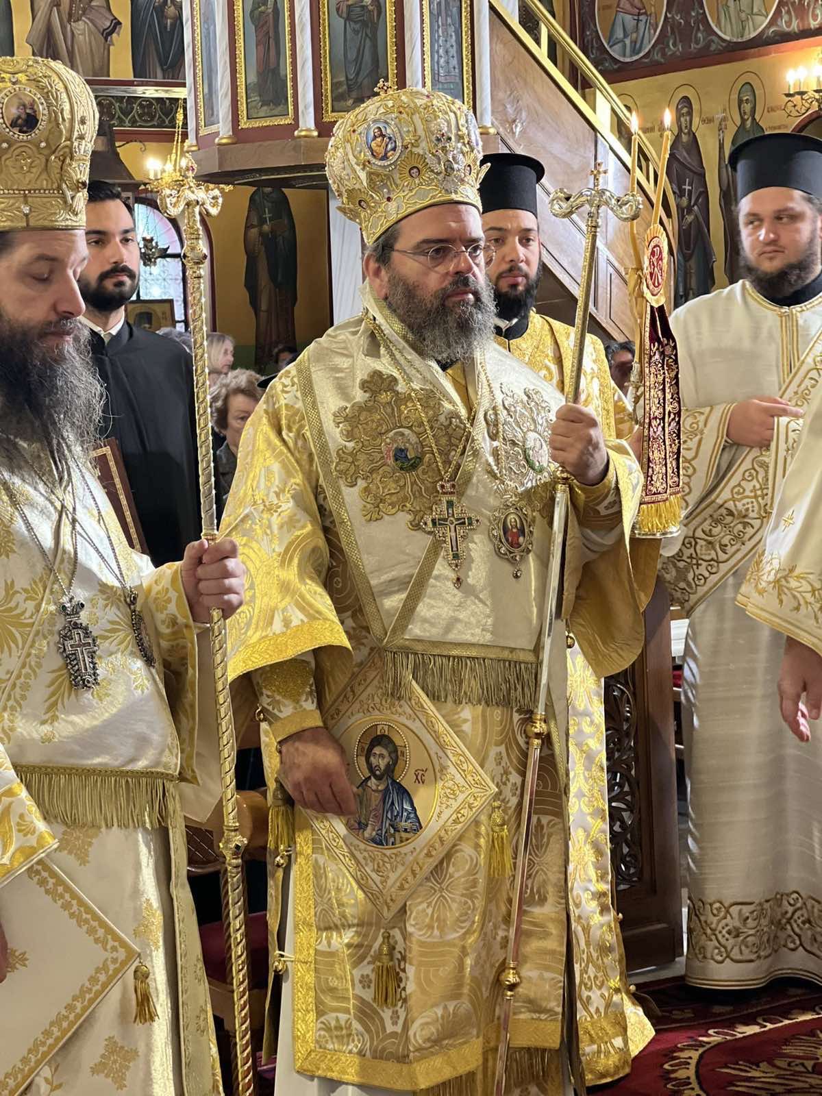Με Πολυαρχιερατική Θεία Λειτουργία τιμήθηκε η Βουρλιώτισσα στη Νέα Φιλαδέλφεια - μια φωτογραφία 4