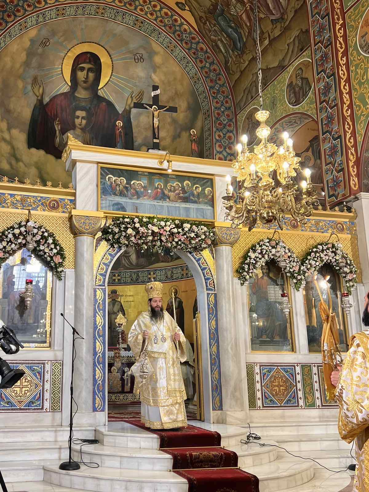 Με Πολυαρχιερατική Θεία Λειτουργία τιμήθηκε η Βουρλιώτισσα στη Νέα Φιλαδέλφεια - μια φωτογραφία 9