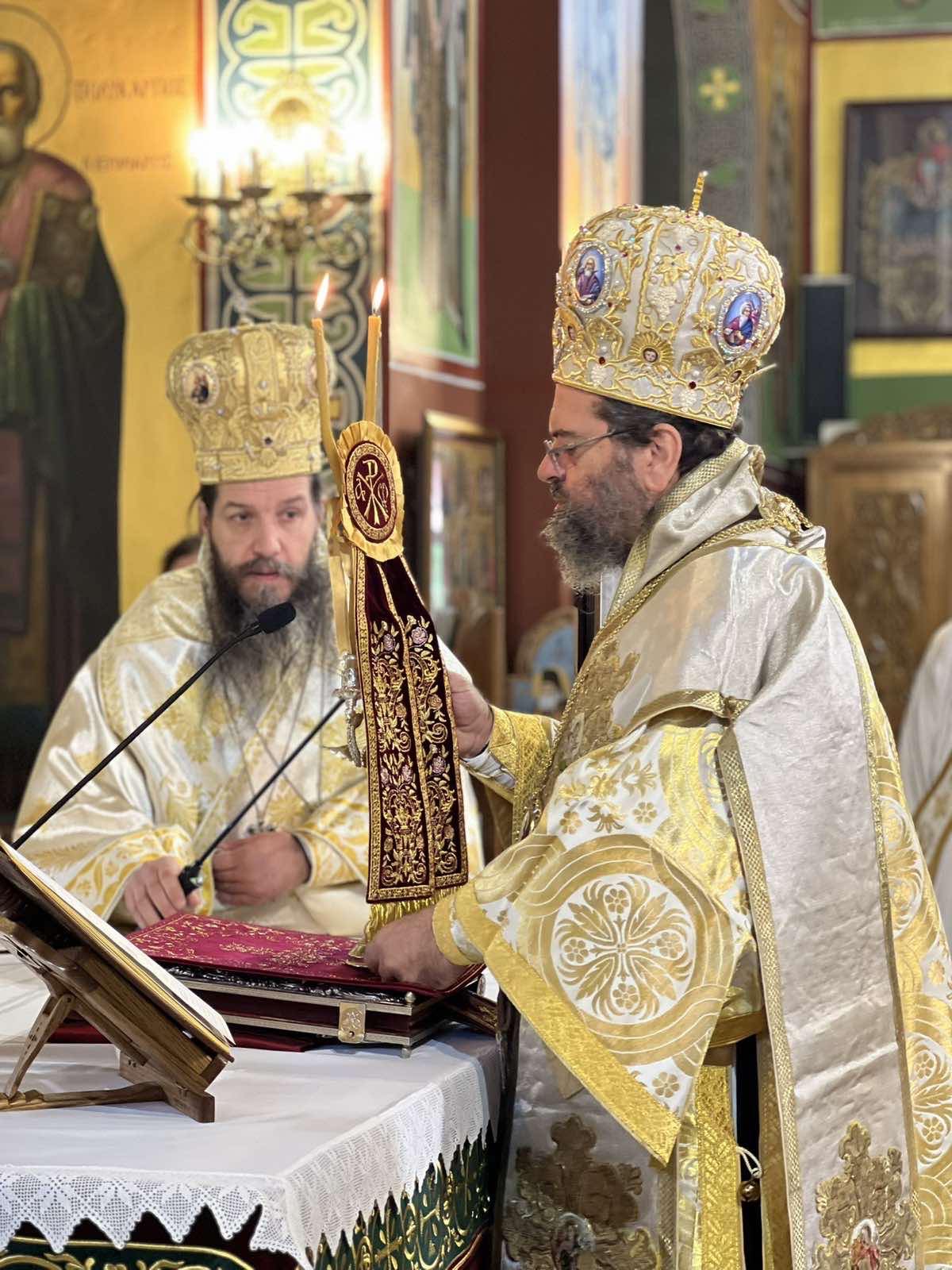 Με Πολυαρχιερατική Θεία Λειτουργία τιμήθηκε η Βουρλιώτισσα στη Νέα Φιλαδέλφεια - μια φωτογραφία 10