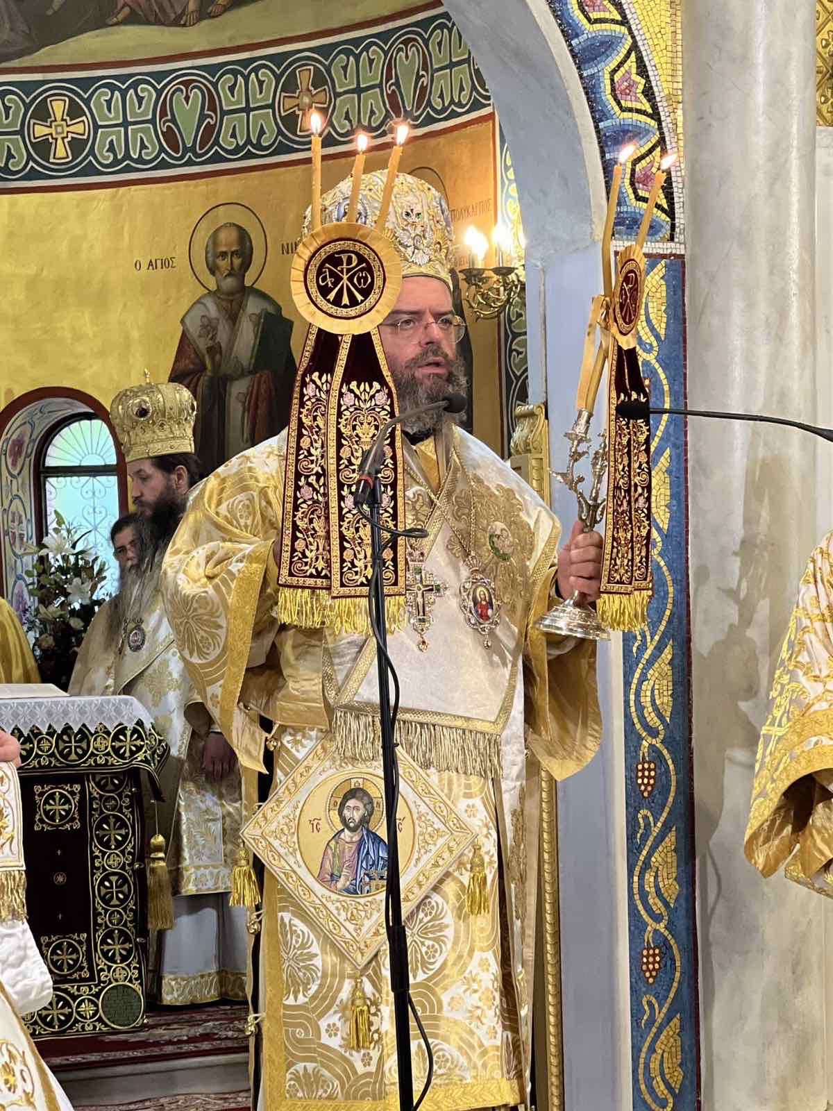 Με Πολυαρχιερατική Θεία Λειτουργία τιμήθηκε η Βουρλιώτισσα στη Νέα Φιλαδέλφεια - μια φωτογραφία 11