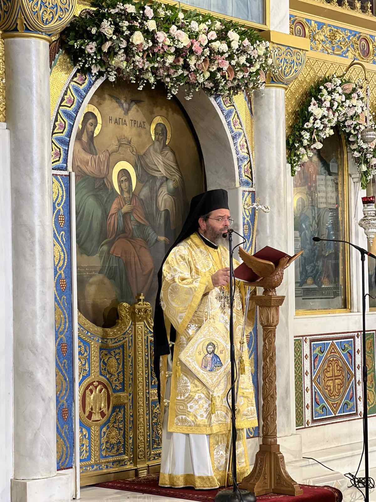 Με Πολυαρχιερατική Θεία Λειτουργία τιμήθηκε η Βουρλιώτισσα στη Νέα Φιλαδέλφεια - μια φωτογραφία 17