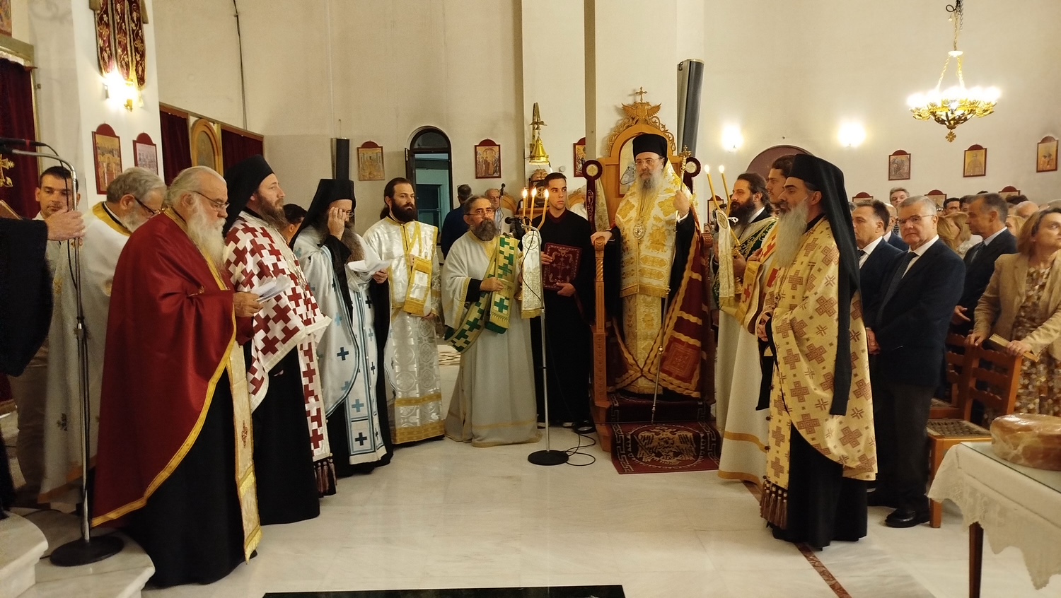 Ο Άγιος Διονύσιος εορτάστηκε λαμπρά στα Ζαρουχλέικα Πατρών - μια φωτογραφία 13