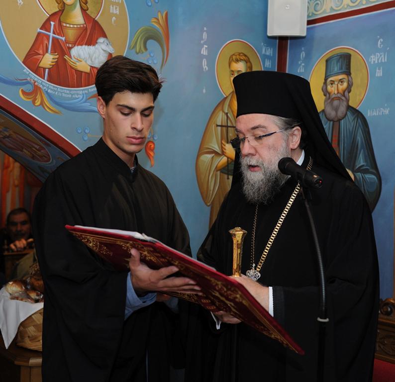 Τελέστηκε Αρχιερατικός Εσπερινός στο νέο παρεκκλήσιο τριών Οσίων στη Μύκονο - μια φωτογραφία 7