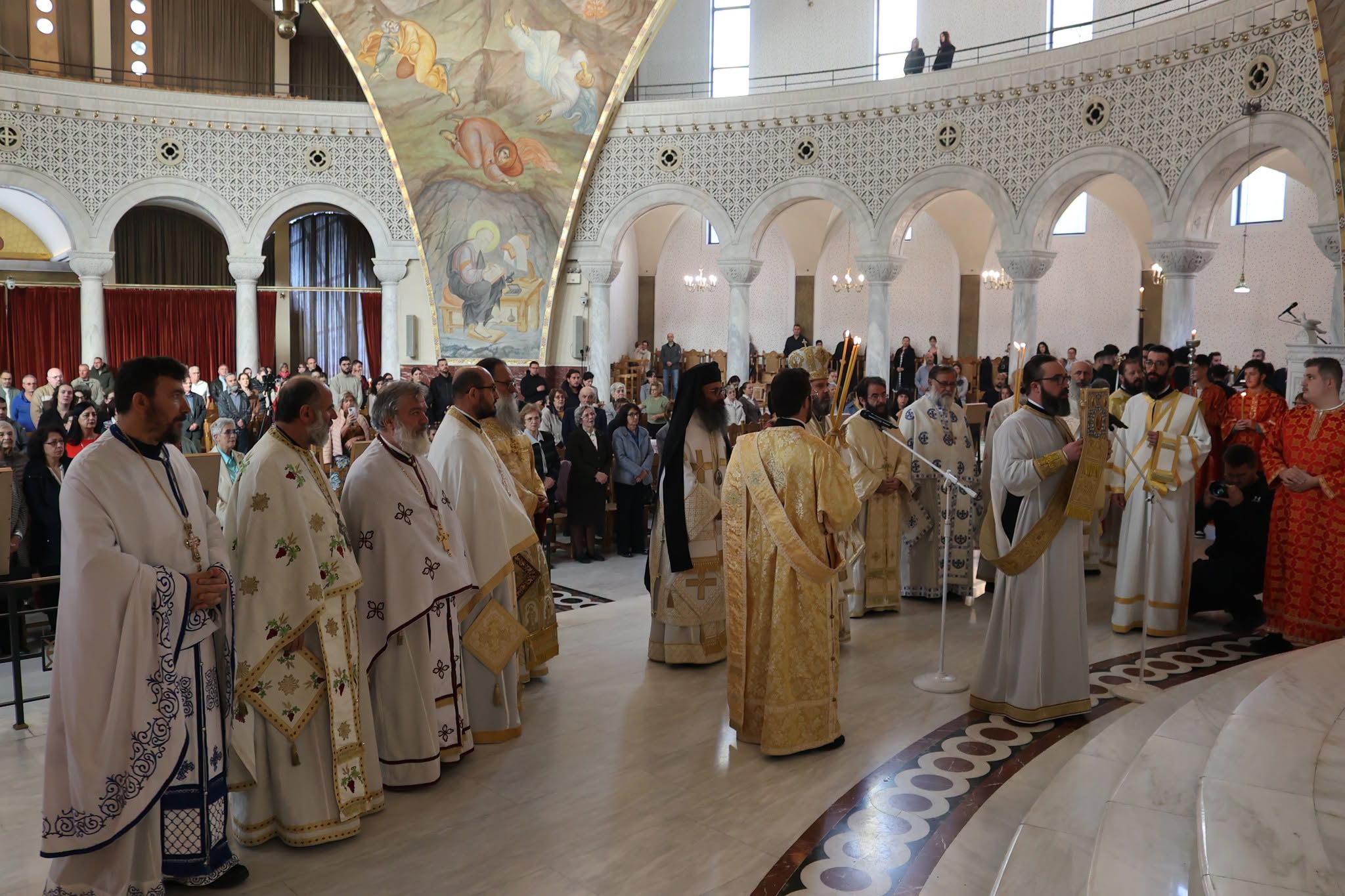 Χειροτονήθηκε Πρεσβύτερος ο Αρχιδιάκονος του Αρχιεπισκόπου Αλβανίας στα Τίρανα - μια φωτογραφία 3