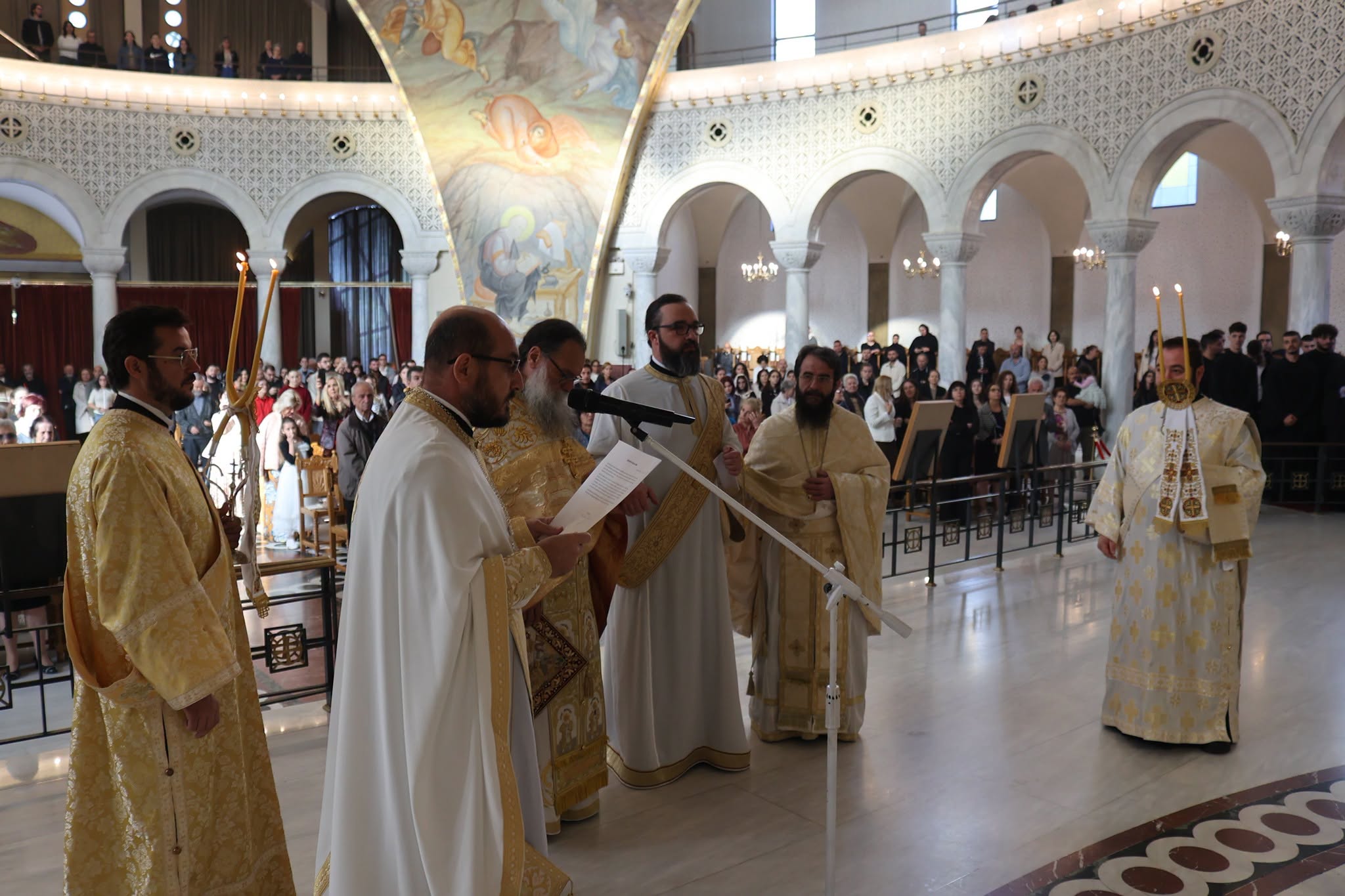Χειροτονήθηκε Πρεσβύτερος ο Αρχιδιάκονος του Αρχιεπισκόπου Αλβανίας στα Τίρανα - μια φωτογραφία 6