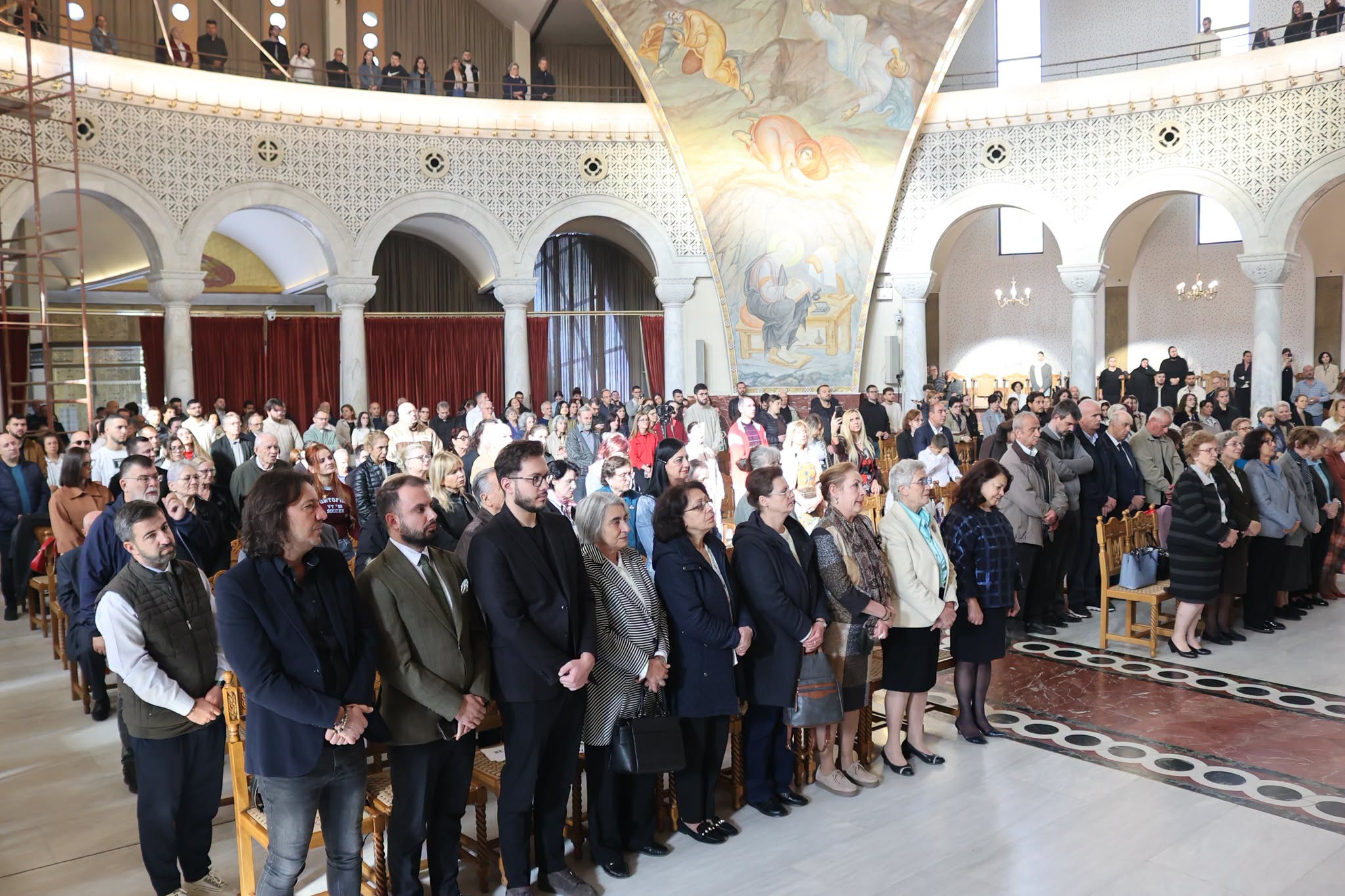 Χειροτονήθηκε Πρεσβύτερος ο Αρχιδιάκονος του Αρχιεπισκόπου Αλβανίας στα Τίρανα - μια φωτογραφία 7