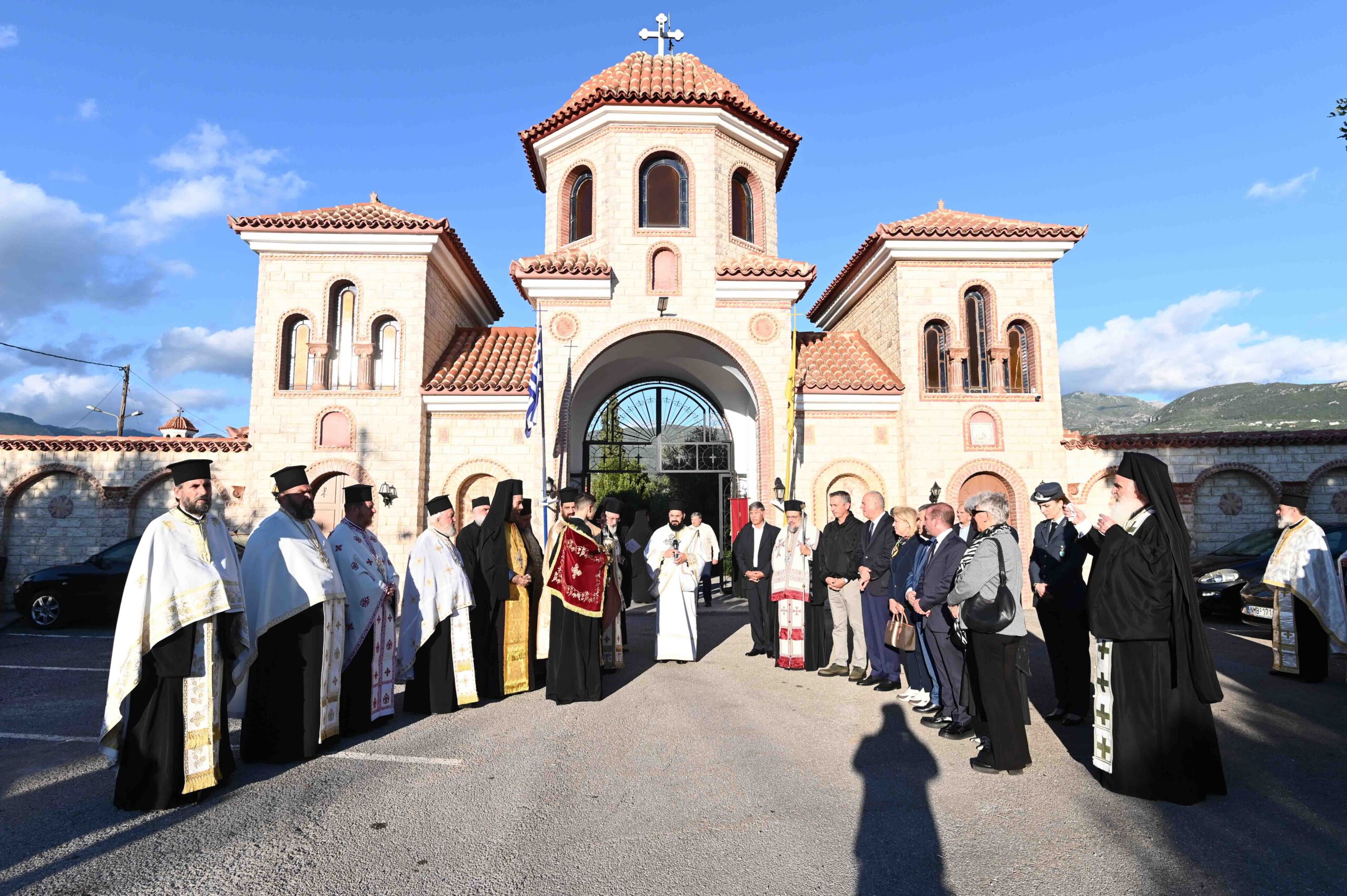 Η Καλαμάτα υποδέχθηκε την Τιμία Κάρα της Αγίας Ειρήνης - μια φωτογραφία 13