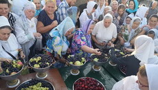 Ενορία του καταληφθέντος ναού της Βίννιτσα γιόρτασε κοντά στους τοίχους του