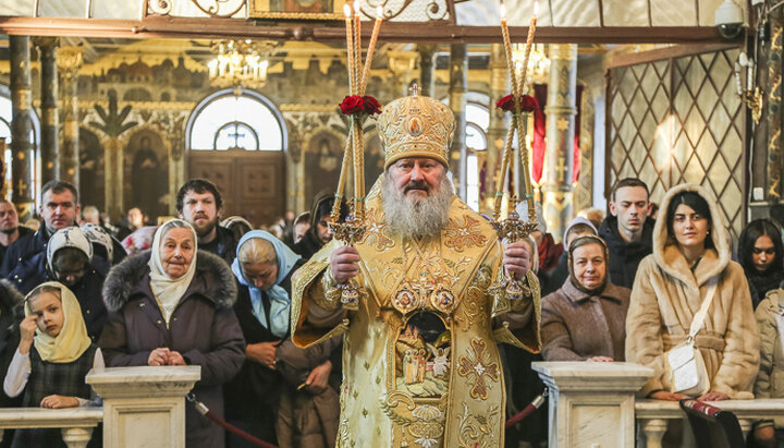 Ηγούμενος Λαύρας του Κιέβου προέτρεψε να σταματήσουν οι επιθέσεις στην UOC