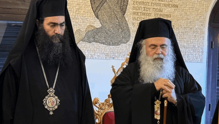 Οργή στην Πάφο για την έκπτωση του Μητροπολίτη Τυχικού
