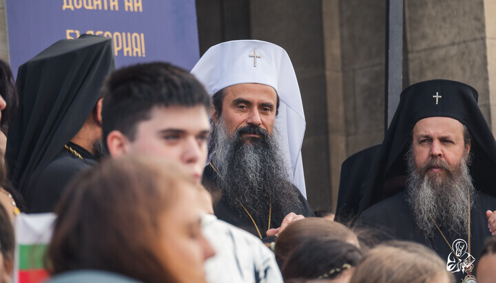 Σε τι βασίζεται άρθρο στο Orthodox Times που επικρίνει τον Πατριάρχη Βουλγαρίας κ. Δανιήλ;