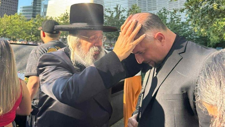 Του Θεόδωρου Καλμούκου - Εθνικός Κήρυκας