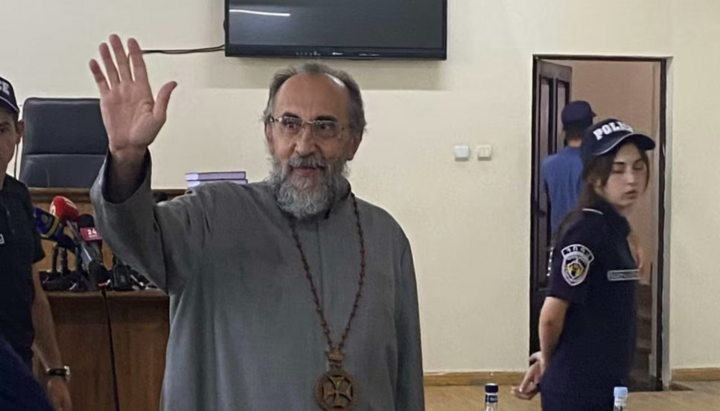 Ακρόαση της υπόθεσης του Αρχιεπισκόπου Μιχαήλ Ατζαπακιάν. Φωτογραφία: azatutyun.am