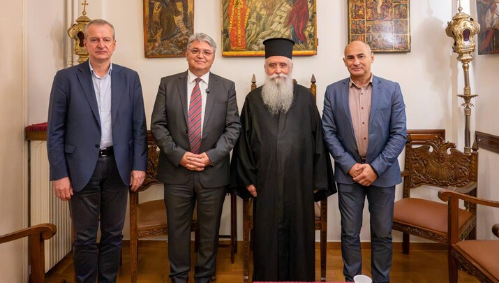 Ο Πρόεδρος της ΝΙΚΗΣ Δημήτρης Νατσιός στον νέο Αρχιεπίσκοπο Σινά, Φαράν και Ραϊθώ κ. Συμεών