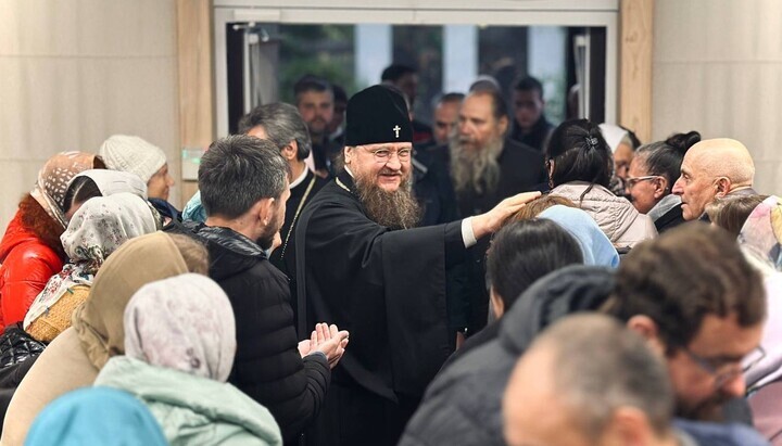 Μητροπολίτης Θεοδόσιος στη Βίννιτσα. Φωτογραφία: γραφείο τύπου της επισκοπής Βίννιτσας