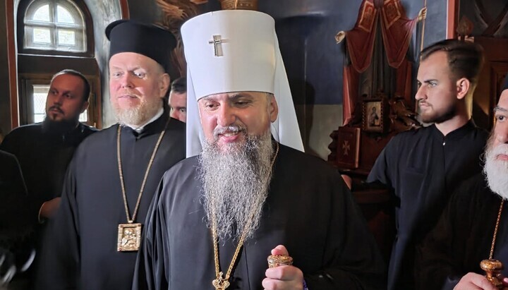 Ντουμένκο και Ζαριά στη μονή Εσφιγμένου. Φωτογραφία: fosfanariou