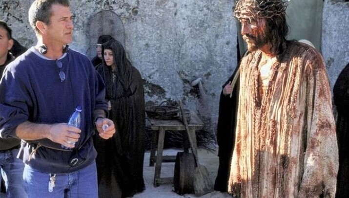 Ο Μελ Γκίμπσον στα γυρίσματα της ταινίας «Τα Πάθη του Χριστού». Φωτογραφία: umteh.com