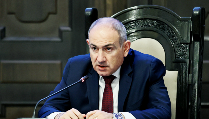 Ο Πασινιάν ανακοίνωσε την αφαίρεση μέρους των ναών της Αρμενικής Εκκλησίας