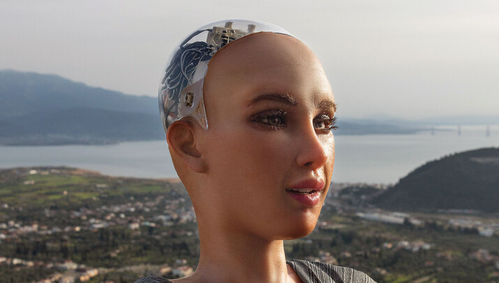 Η Σοφία με φόντο τη Ναύπακτο Φωτο: www.kathimerini.gr