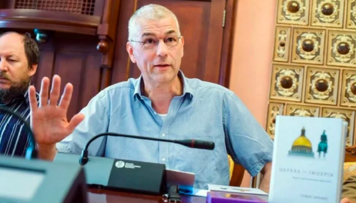 Γερμανός θεολόγος: Ο νόμος κατά της UOC πλήττει τη θρησκευτική ελευθερία