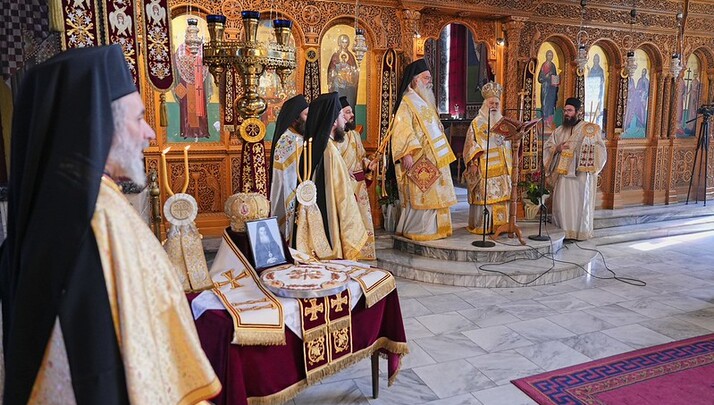 40νθήμερο μνημόσυνο Ροδοστόλου κυρού Χρυσοστόμου στην Ι.Μ. Βεροίας - Φωτογραφία: Romfea.gr