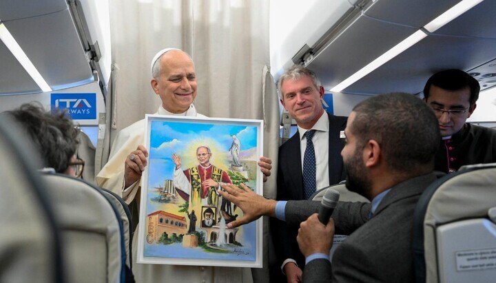 Πάπας Λέων: «Αβάσιμοι οι φόβοι για μουσουλμάνους μετανάστες»