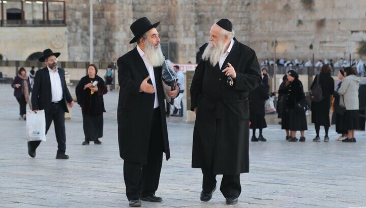 Ισραήλ: Νομοσχέδιο θέτει τα κοσμικά δικαστήρια υπό ραββινικό έλεγχο