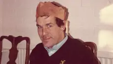 Άνοιξαν το σπίτι τους σε άστεγο τα Χριστούγεννα και έμεινε 45 χρόνια